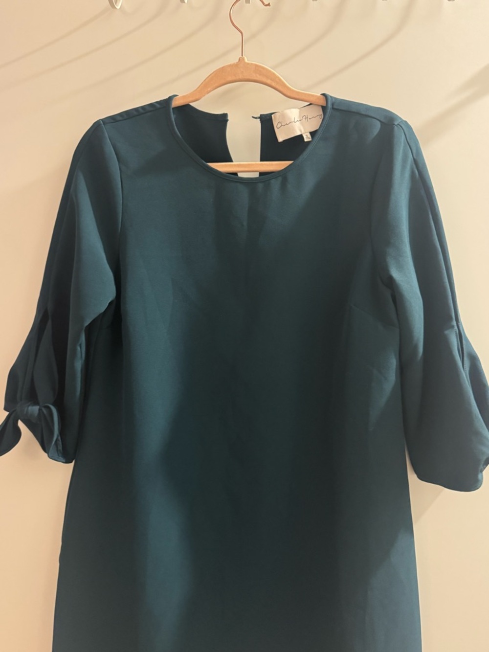 Chic Teal Tie-Sleeve Shift Dress